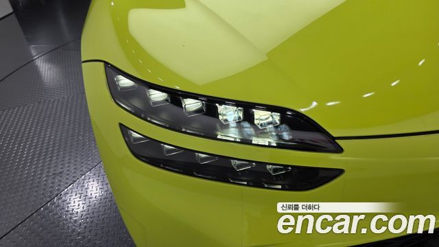 Genesis GV60 2022 — photo 8