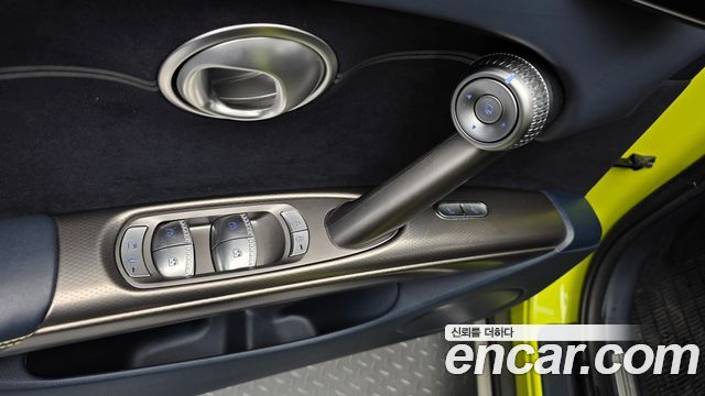 Genesis GV60 2022 — photo 31