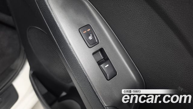 Kia K3 2015 — photo 25