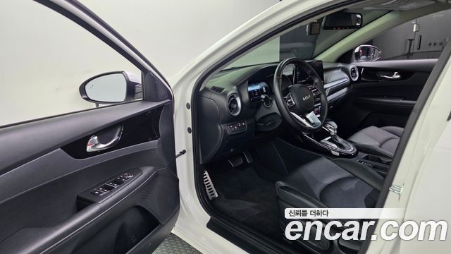 Kia K3 2024 — photo 13