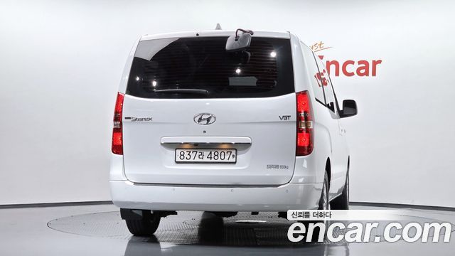 Hyundai Starex 2021 — photo 4