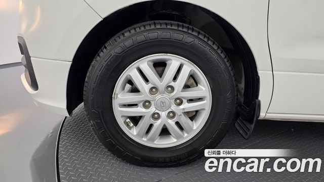 Hyundai Starex 2021 — photo 5