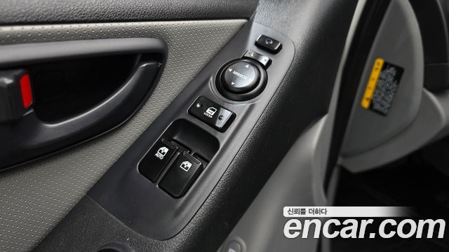 Hyundai Starex 2021 — photo 28