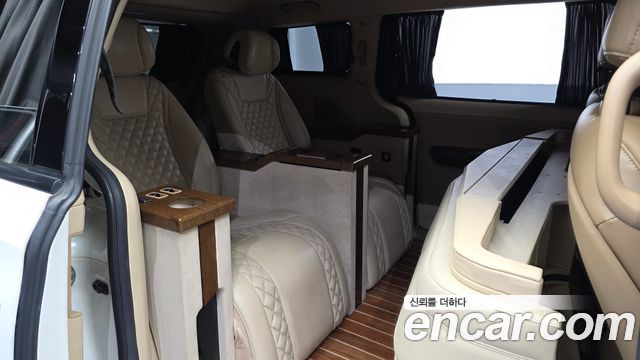 Kia Canival 2016 — photo 17