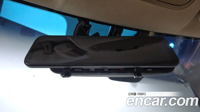 Kia Canival 2016 — photo 28