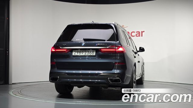 BMW X7 2020 — photo 4