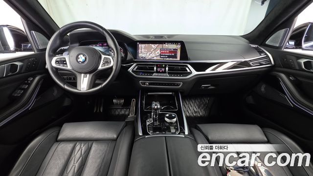BMW X7 2020 — photo 10