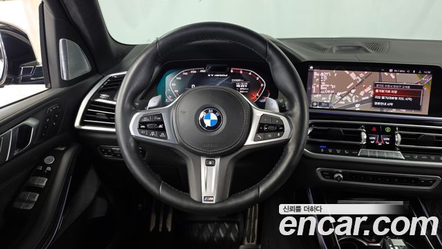 BMW X7 2020 — photo 19