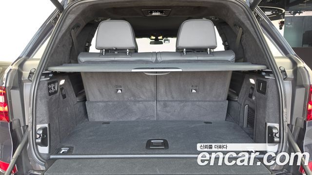 BMW X7 2020 — photo 26