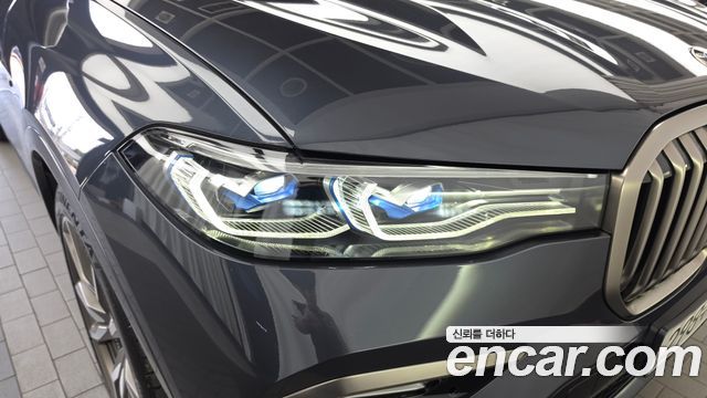 BMW X7 2020 — photo 8