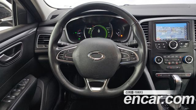 Renault Korea SM6 2019 — photo 13