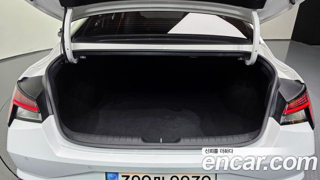 Hyundai AVANTE 2021 — photo 20