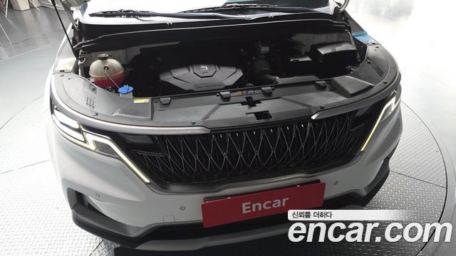 Kia Canival 2023 — photo 6
