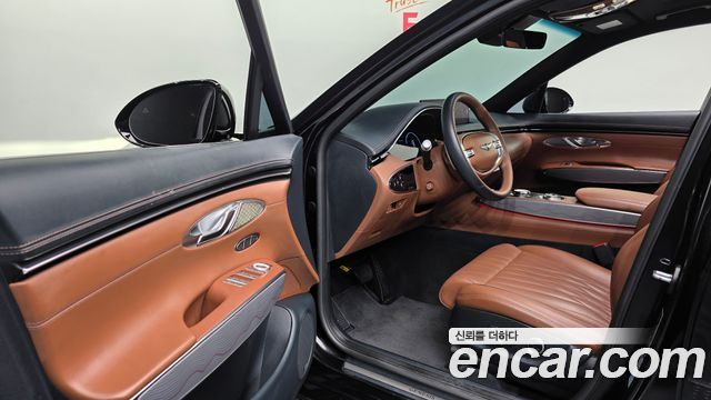 Genesis GV70 2024 — photo 13