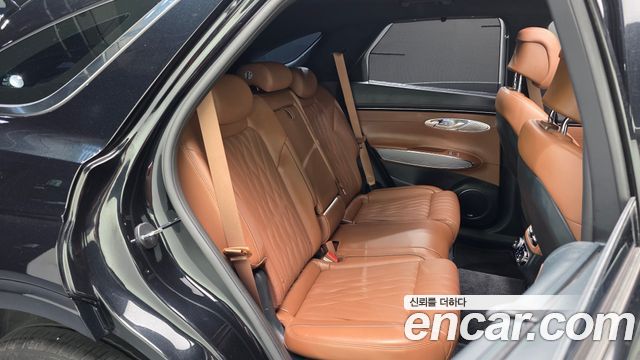 Genesis GV70 2024 — photo 17