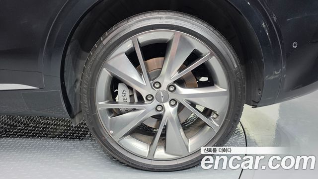 Genesis GV70 2024 — photo 7