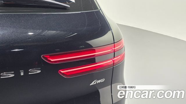 Genesis GV70 2024 — photo 9