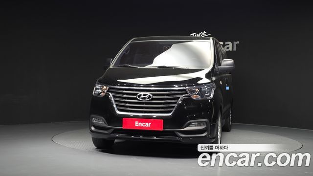 Hyundai Starex 2019 — photo 3