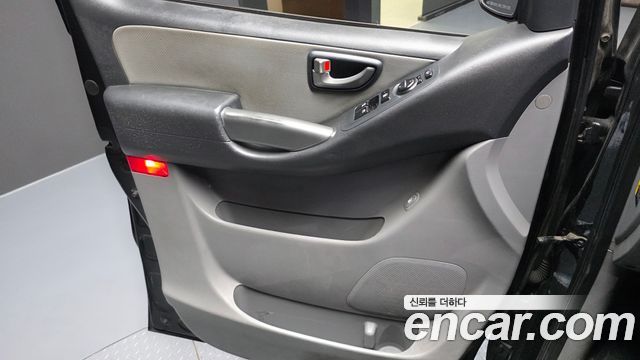 Hyundai Starex 2019 — photo 15