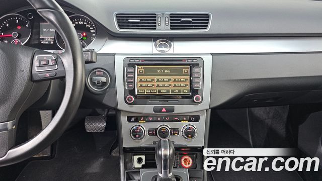 Volkswagen CC 2014 — photo 18