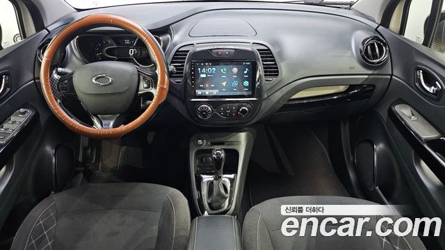 Renault Korea QM3 2014 — photo 10