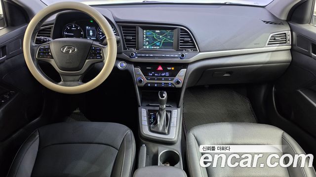 Hyundai AVANTE 2016 — photo 7
