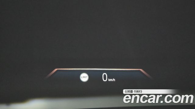 BMW 5-Series 2025 — photo 24