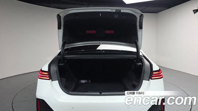 BMW 5-Series 2025 — photo 26
