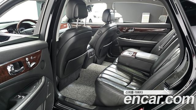 Hyundai Equus 2012 — photo 11