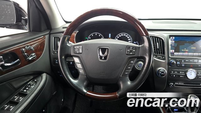 Hyundai Equus 2012 — photo 12