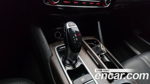Kia K9 2013 — photo 9