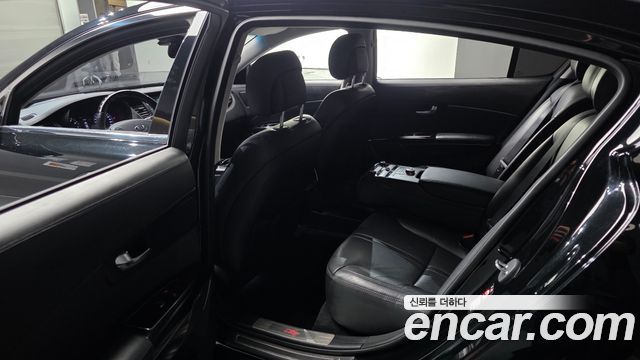 Kia K9 2013 — photo 11