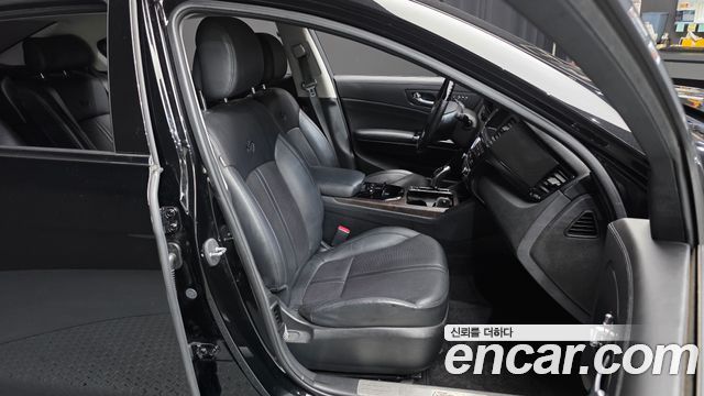 Kia K9 2013 — photo 12