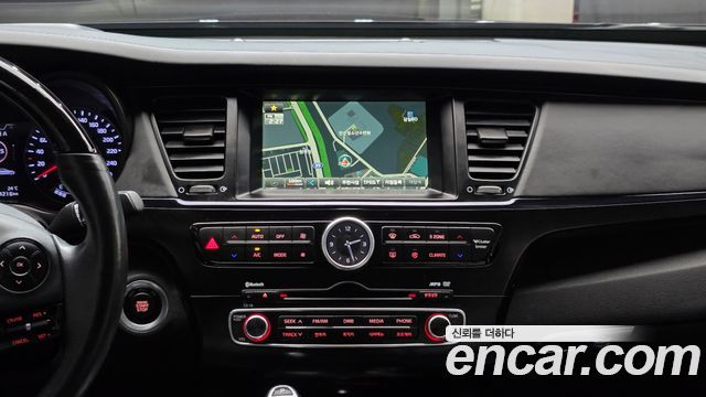 Kia K9 2013 — photo 17