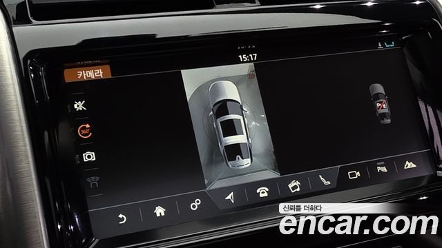 Land Rover Discovery 2018 — photo 34