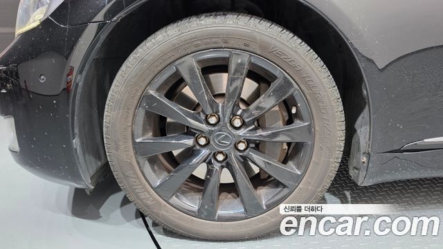 Lexus LS 2011 — photo 5