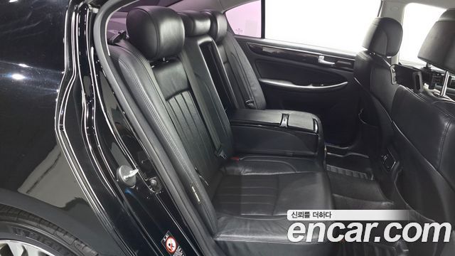 Hyundai Genesis 2012 — photo 18