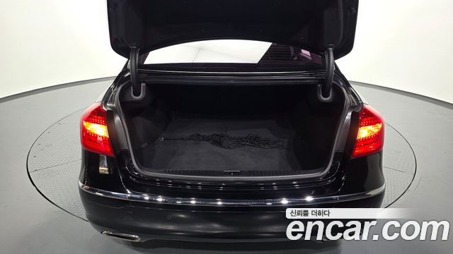Hyundai Genesis 2012 — photo 26