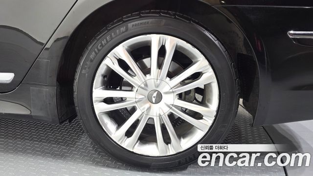 Hyundai Genesis 2012 — photo 7