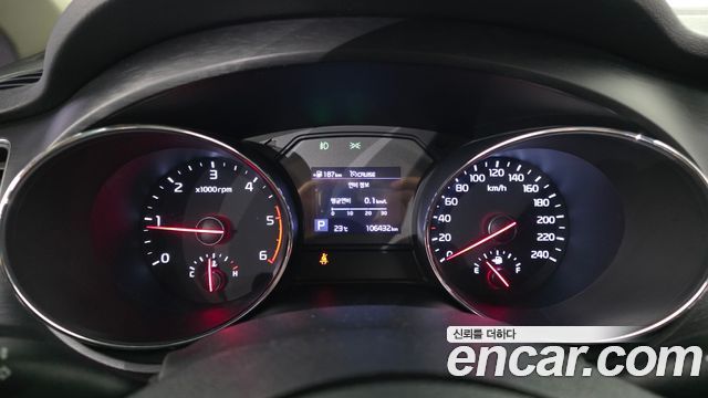 Kia Canival 2019 — photo 11