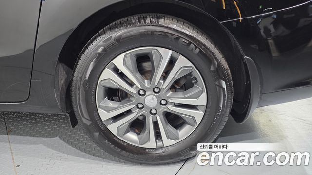 Kia Canival 2019 — photo 7