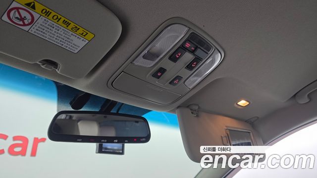 Kia Canival 2019 — photo 28