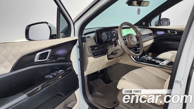 Kia Canival 2023 — photo 13
