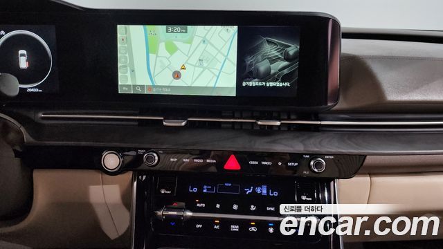 Kia Canival 2023 — photo 19