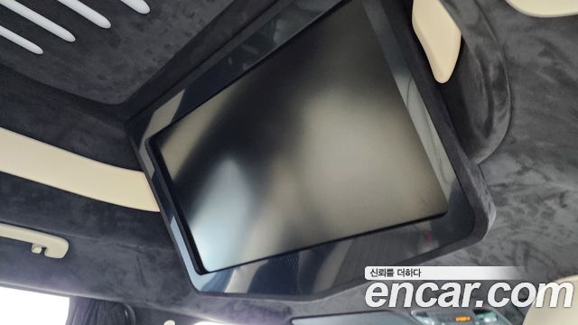 Kia Canival 2023 — photo 31