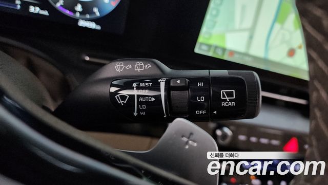 Kia Canival 2023 — photo 37