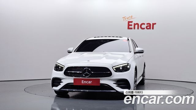 Mercedes-Benz E-Class 2021 — photo 3