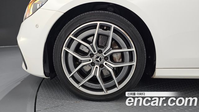 Mercedes-Benz E-Class 2021 — photo 5