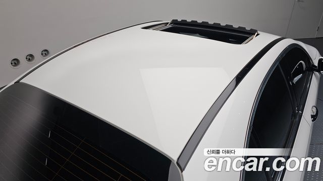 Mercedes-Benz E-Class 2021 — photo 36