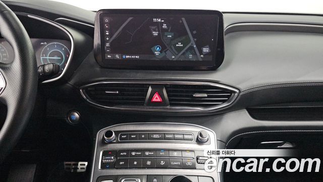 Hyundai Santafe 2022 — photo 12